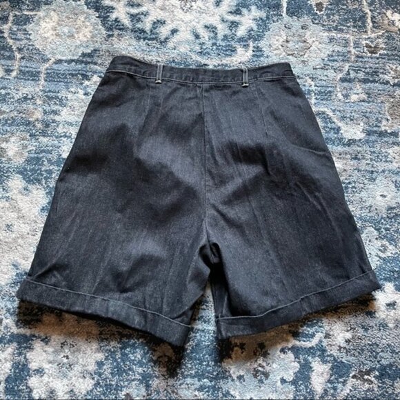 Vintage High Waisted Pleated‎ Mom Shorts - Picture 5 of 11